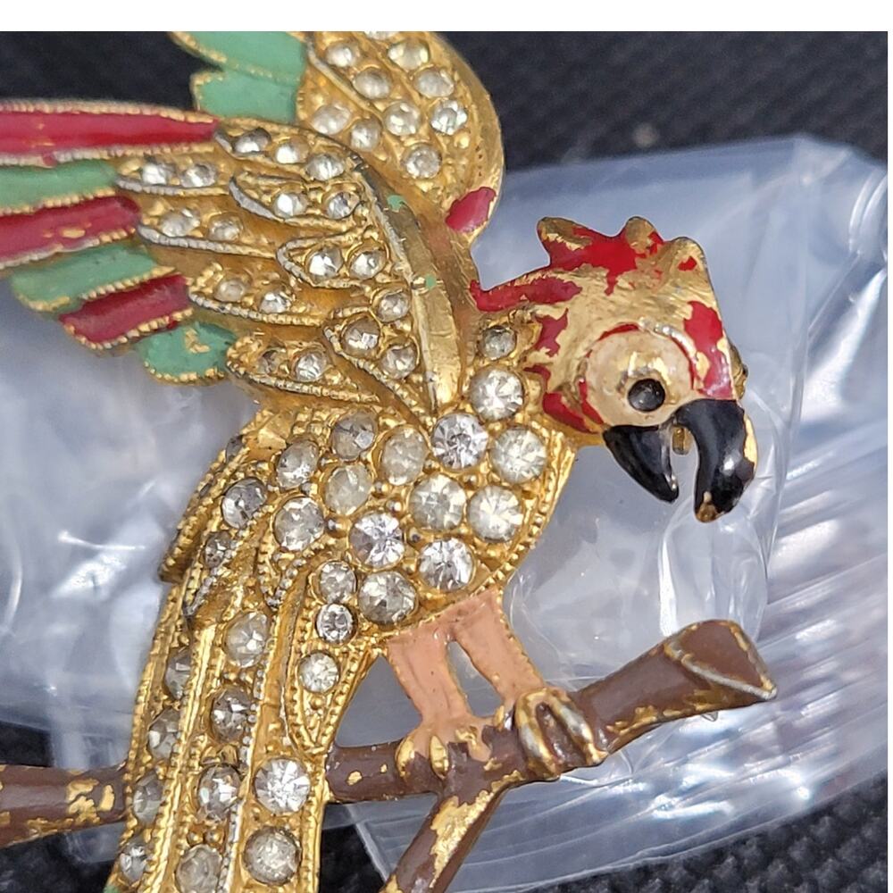 Vintage Parrot Brooch Gold Tone Red Green Enamel Whimsical Animalcore - Picture 5 of 7